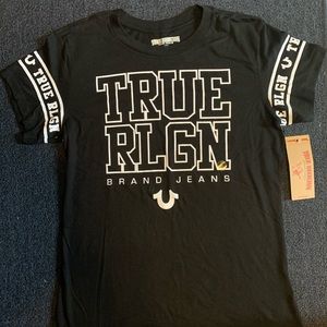 True Religion Black T-shirt with white lettering